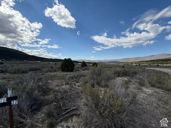 27 N Mountain Hollow Dr E, Fairview, UT 84629