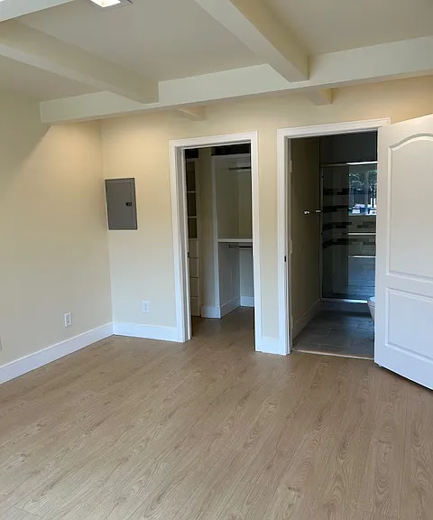 master bed room