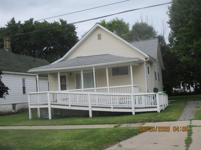 2135 4th St, Bay City, MI, 48708
