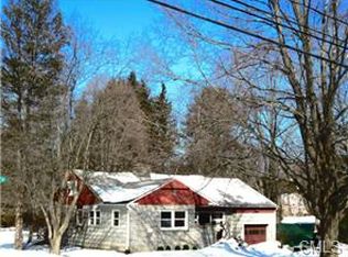 1 Hilltop View Ln, New Milford, CT 06776