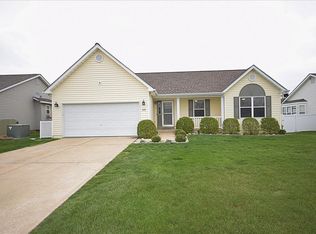 534 Topaz Dr, O'Fallon, MO 63366