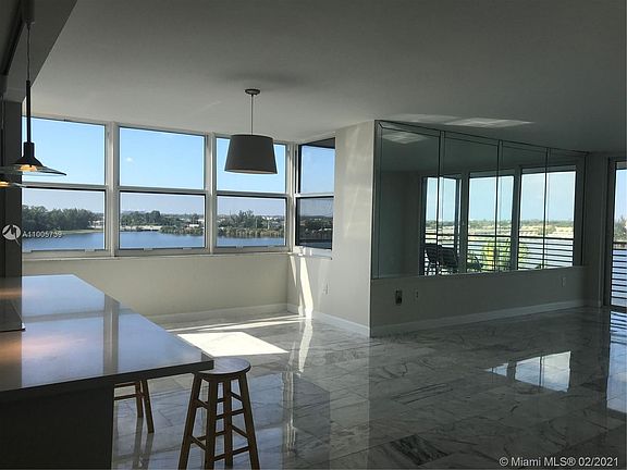 4th image of 1175 NE Miami Gardens Dr #Penthouse 801