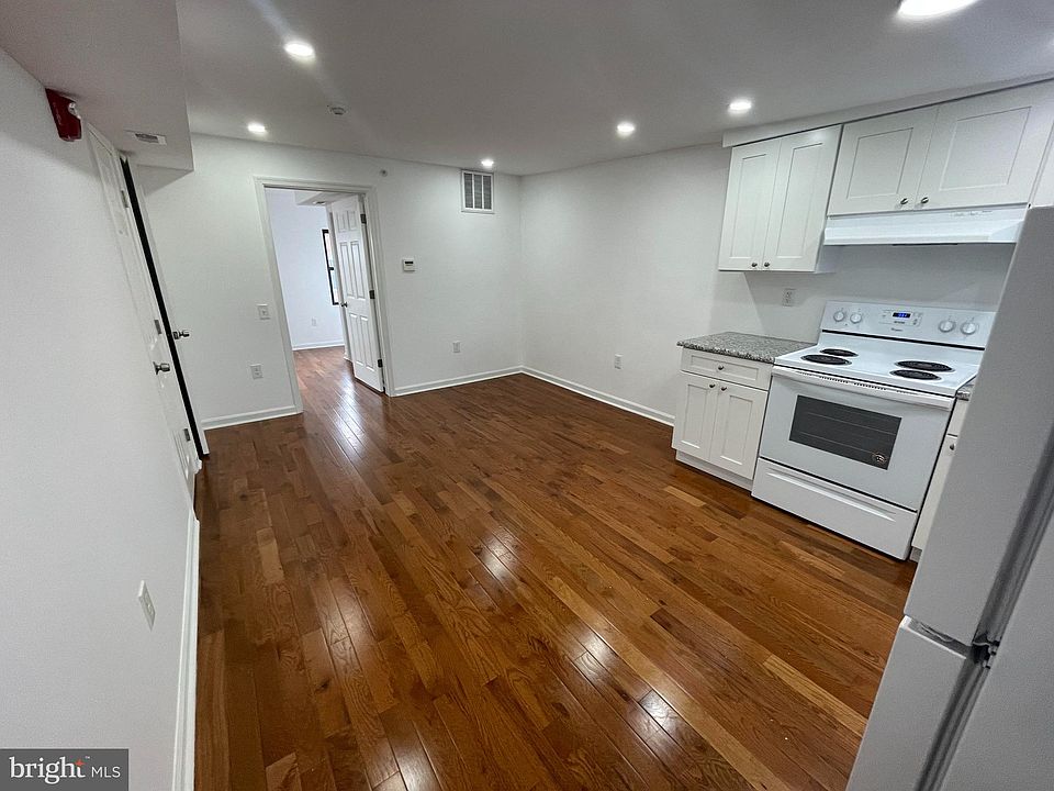 1st image of 1246 S 31st St #C