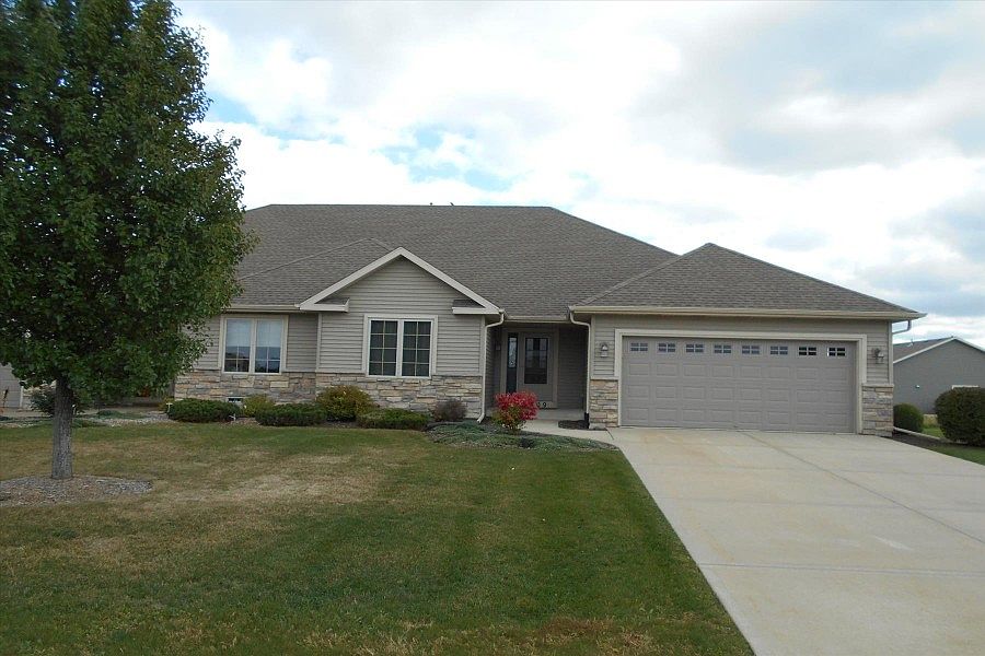 1st image of 9509 Prairie Crossing Dr