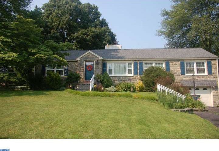 1st image of 324 Georgia Ln