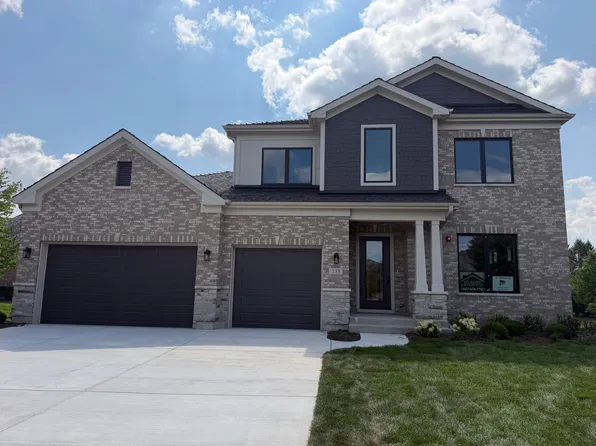 235 Plainfield Ct, Vernon Hills, IL 60061