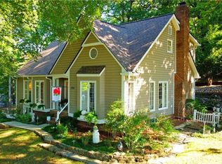 958 Laurel Wood Dr, Eden, NC 27288