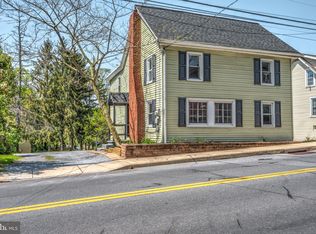 102 N Reamstown Rd, Stevens, PA 17578