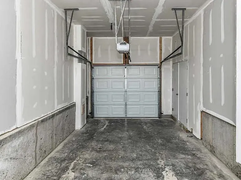 23910 Catawba Hill Dr — Photo 53
