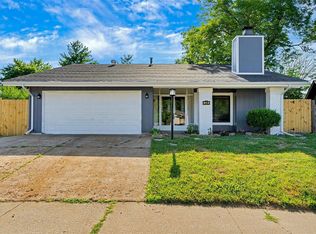 1699 Woodman Dr, Florissant, MO