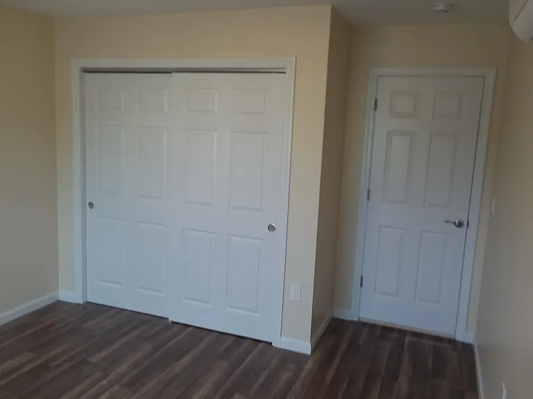 2465 Lemoine Ave #2 — Photo 11