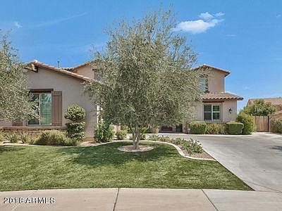 2nd image of 1411 E Yellowstone Pl