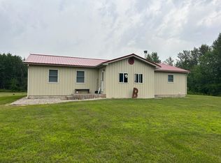 1054 W Highwood Rd, Beaverton, MI 48612