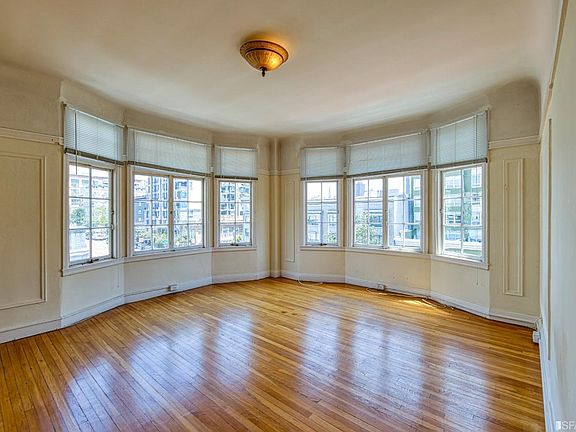 4th image of 725 Van Ness Ave
