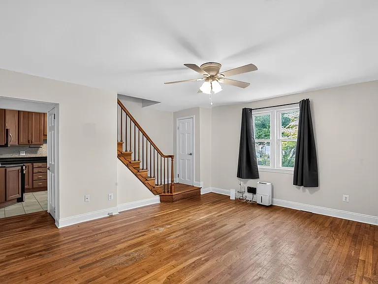 14925 Schall Rd — Photo 13