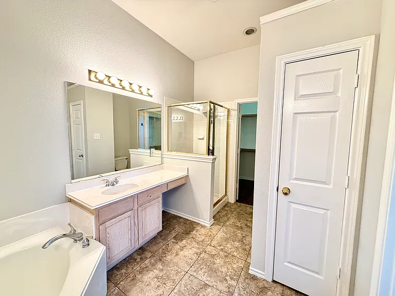 4308 Linda Kay Ln — Photo 31