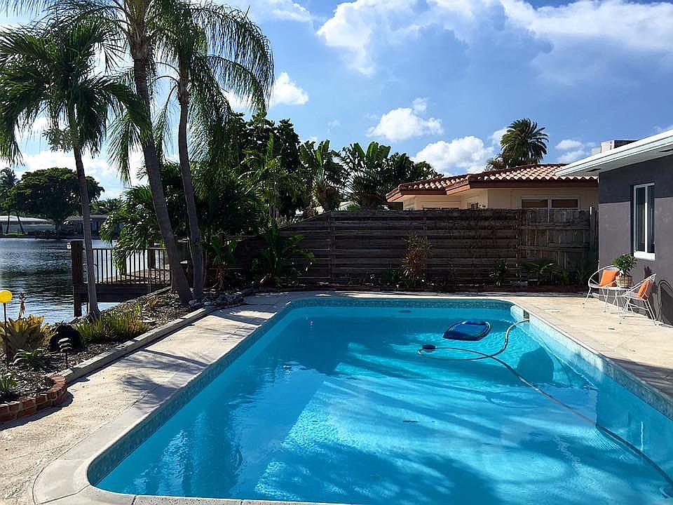 1st image of 2112 Coral Shores Dr