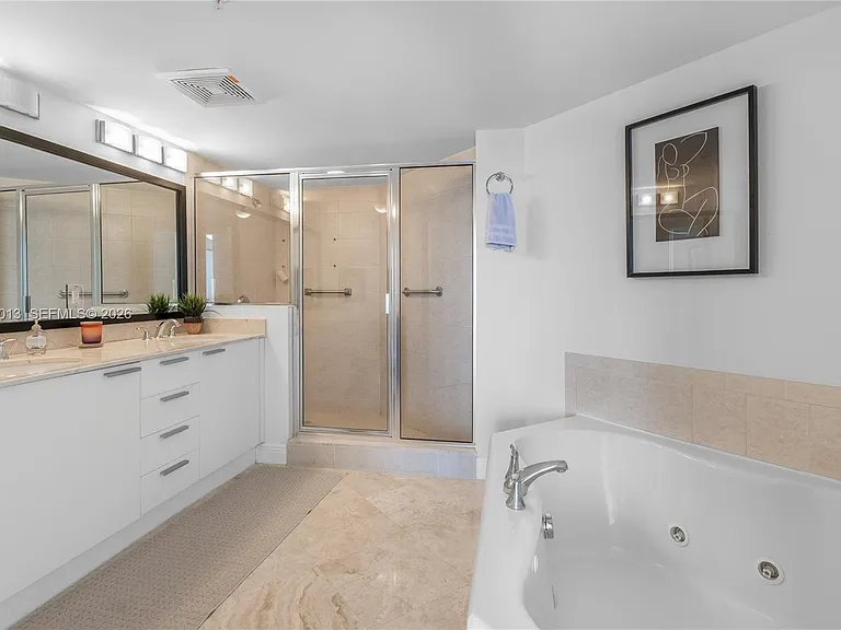 16699 Collins Ave #3803 — Photo 15