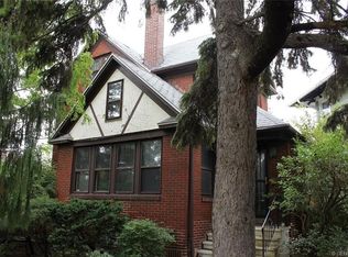 35 University Ave, Buffalo, NY 14214