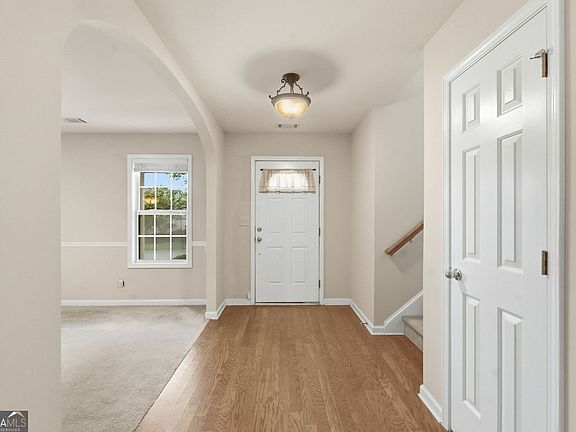 3rd image of 6125 Mulberry Park Dr