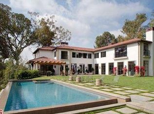 124 Udine Way, Los Angeles, CA 90077