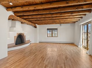 2347 Botulph Rd, Santa Fe, NM 87505