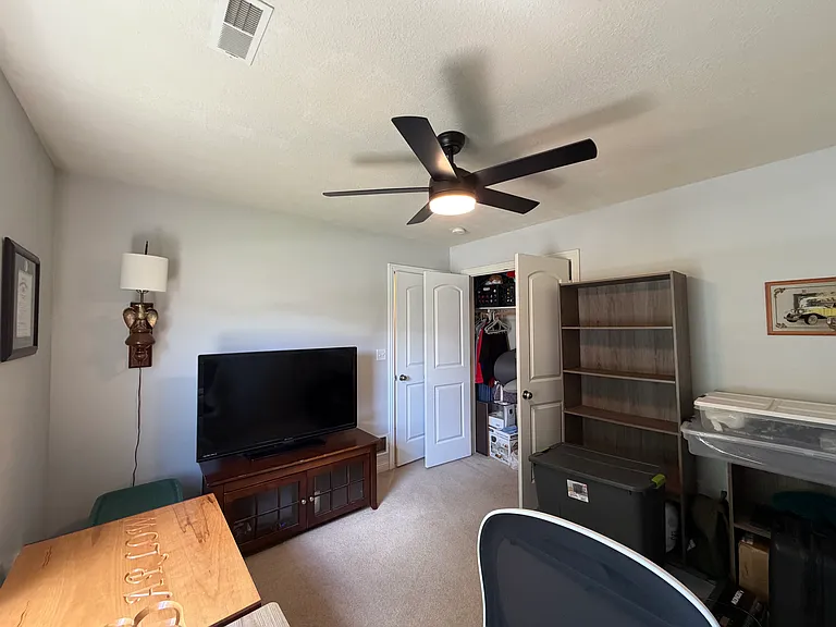 4807 Burbank Loop — Photo 16
