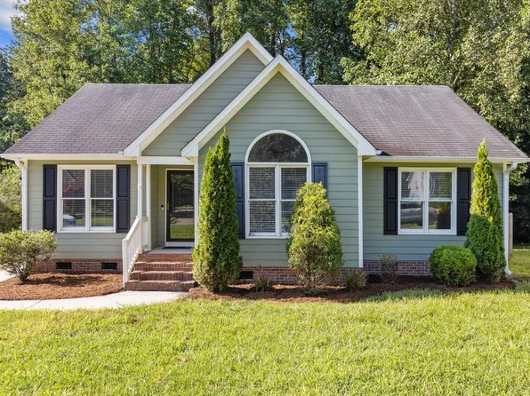 5208 Cottage Bluff Ln, Knightdale, NC 27545