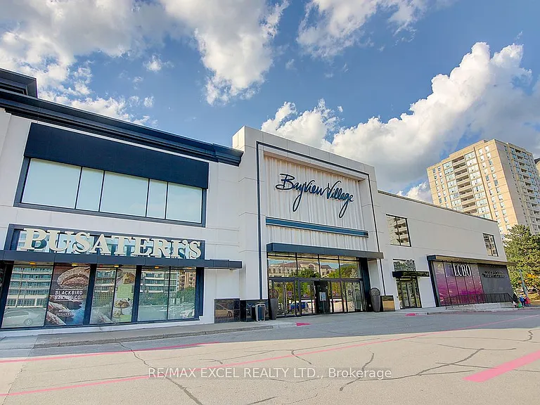 7 Kenaston Gdns #LPH5 — Photo 29