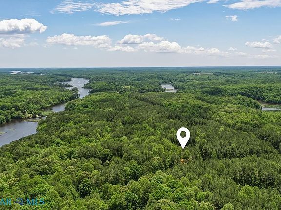 3rd image of Rockfish Rd