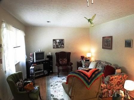 5th image of 4327 Sussex 4337 St