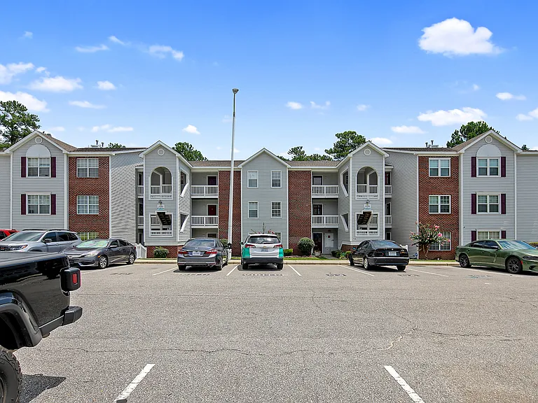 295 Warton Ln #7 — Photo 42