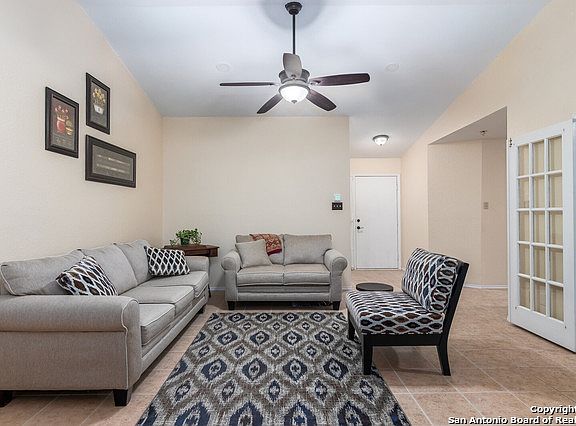 4th image of 13902 Hohmann Ct