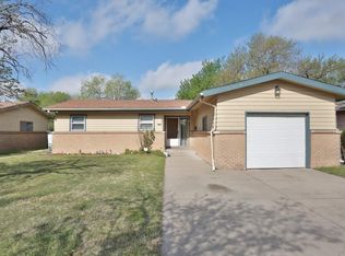2303 S Vine St, Wichita, KS 67213