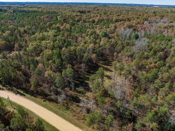 16 Morros Mile Rd, Necedah, WI 54646