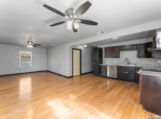 2114 Fitch St, San Antonio, TX 78211