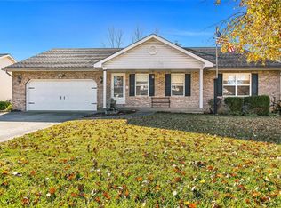 466 Mary Dr, Waterloo, IL 62298