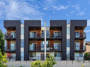 4437 41st Ave SW #B, Seattle, WA 98116