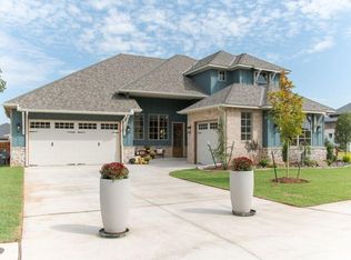 1716 Parkwood Ave, Edmond, OK 73034