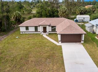 2807 57th St W, Lehigh Acres, FL 33971