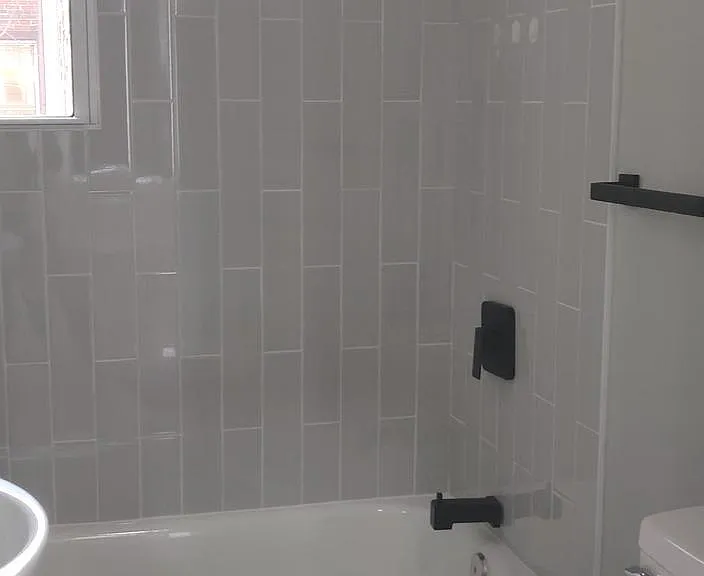 2324 Watkins St — Photo 8