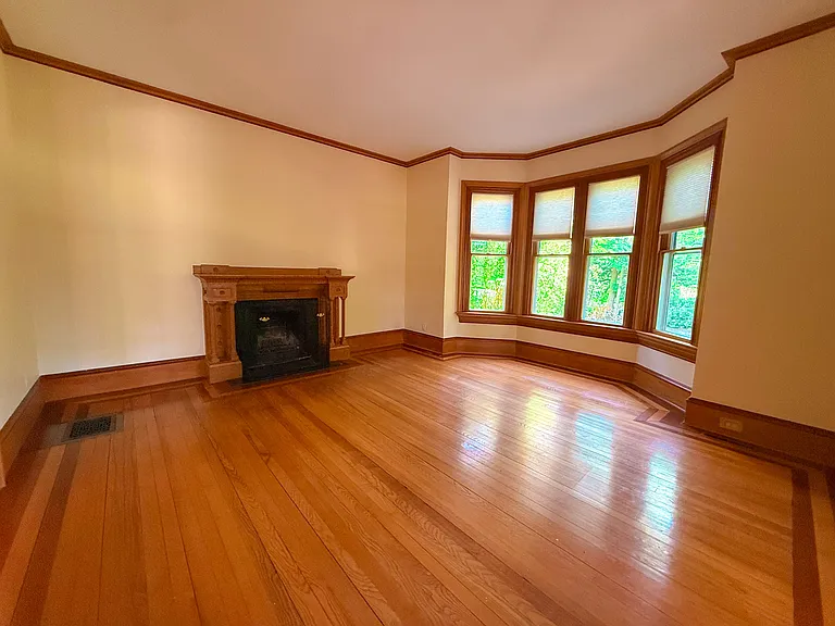 209 Bacon St #1 — Photo 5