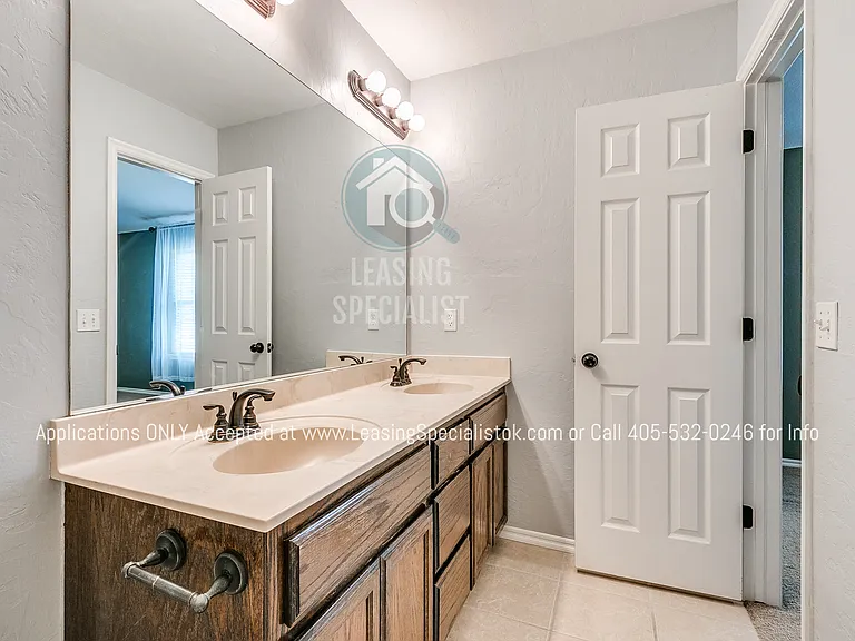 200 Tecumseh Meadows Dr — Photo 33