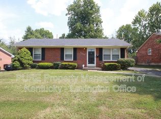 3540 King Arthur Dr, Lexington, KY 40517