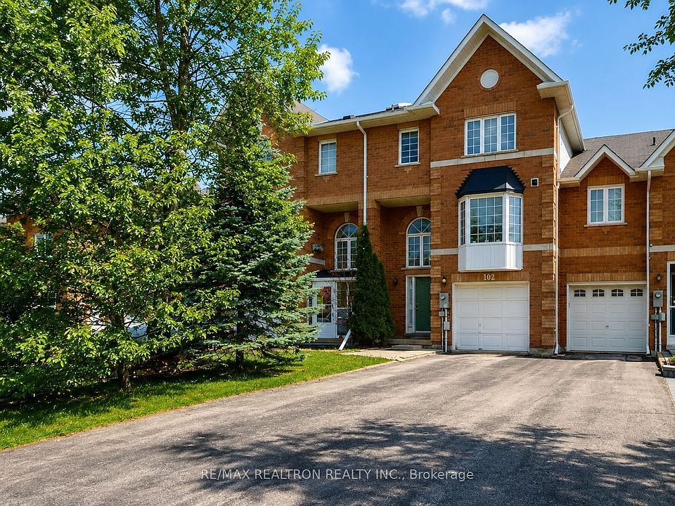 1st image of 102 Royal Chapin Cres