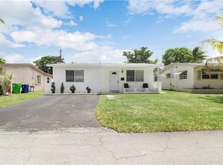 6888 NW 30th St, Sunrise, FL 33313