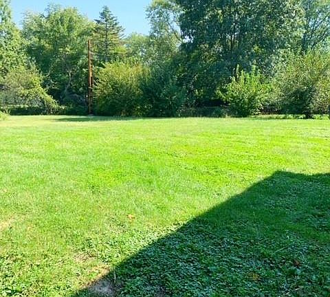 3rd image of 3529 Maura Ln