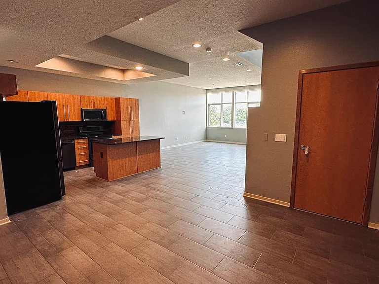 640 S 50th St #2204 — Photo 21