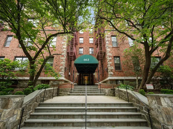 663 Locust Street #5D, Mount Vernon, NY 10552
