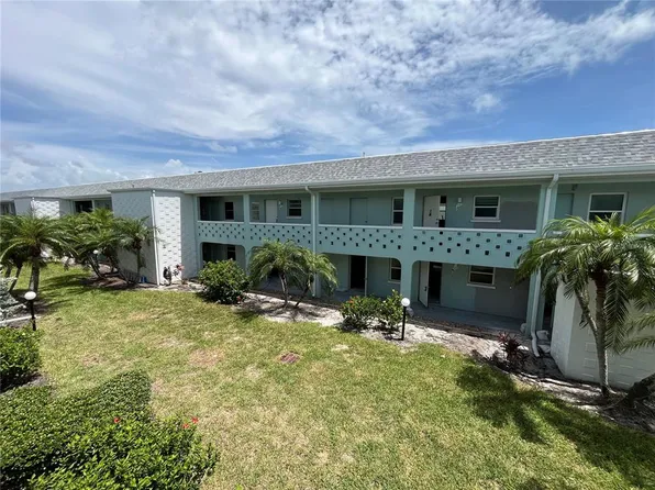 611 Gulf Dr N Unit B24, Bradenton Beach, FL 34217
